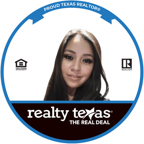 San Antonio Metro Agent Bianca Yanez Gonzalez  REALTOR® with Realty Texas.