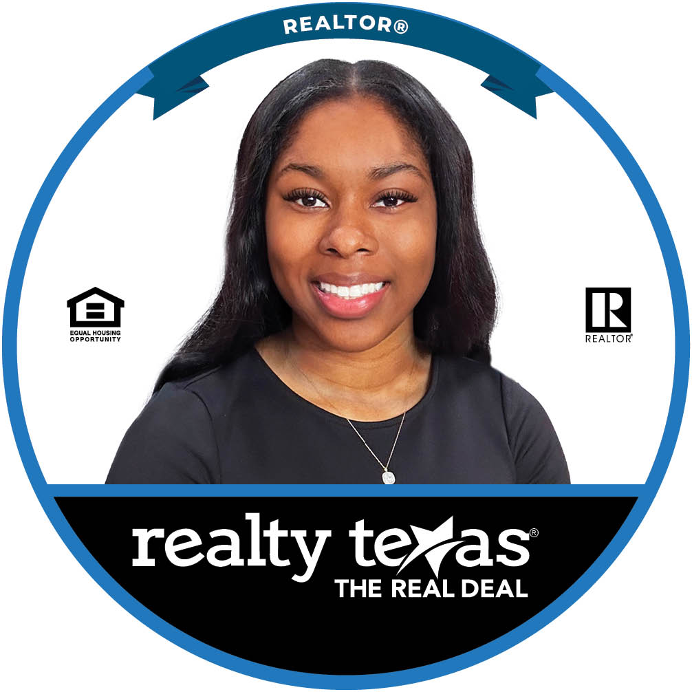 Dallas–Fort Worth Metro Agent Chyniece Holmes  REALTOR® with Realty Texas.