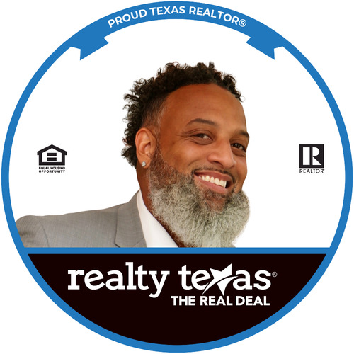 Houston Metro Agent Dennis Blossom  REALTOR® with Realty Texas.