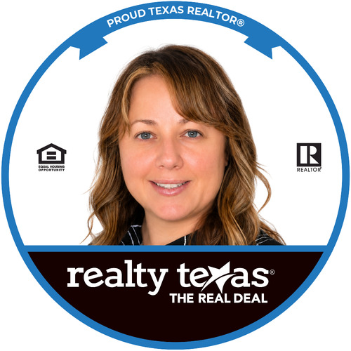 Austin Metro Agent Devan Carpio  REALTOR® with Realty Texas.