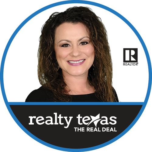 Image of Real Estate Agent Heather Alaniz with Realty Texas