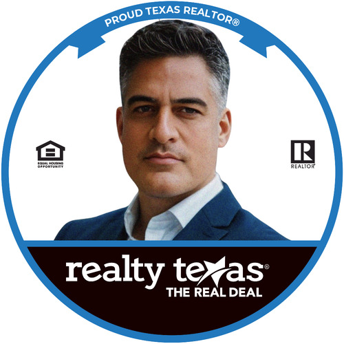 San Antonio Metro Agent Jose Lara  REALTOR® with Realty Texas.