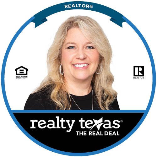 Austin Metro Agent Kelli Campbell  REALTOR® with Realty Texas.