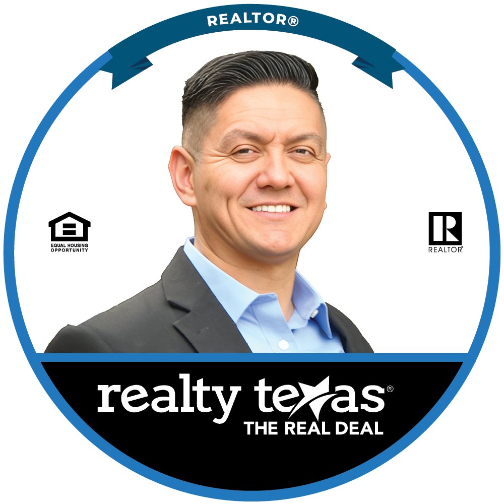 Manuel DeLeon - Real Estate Agent