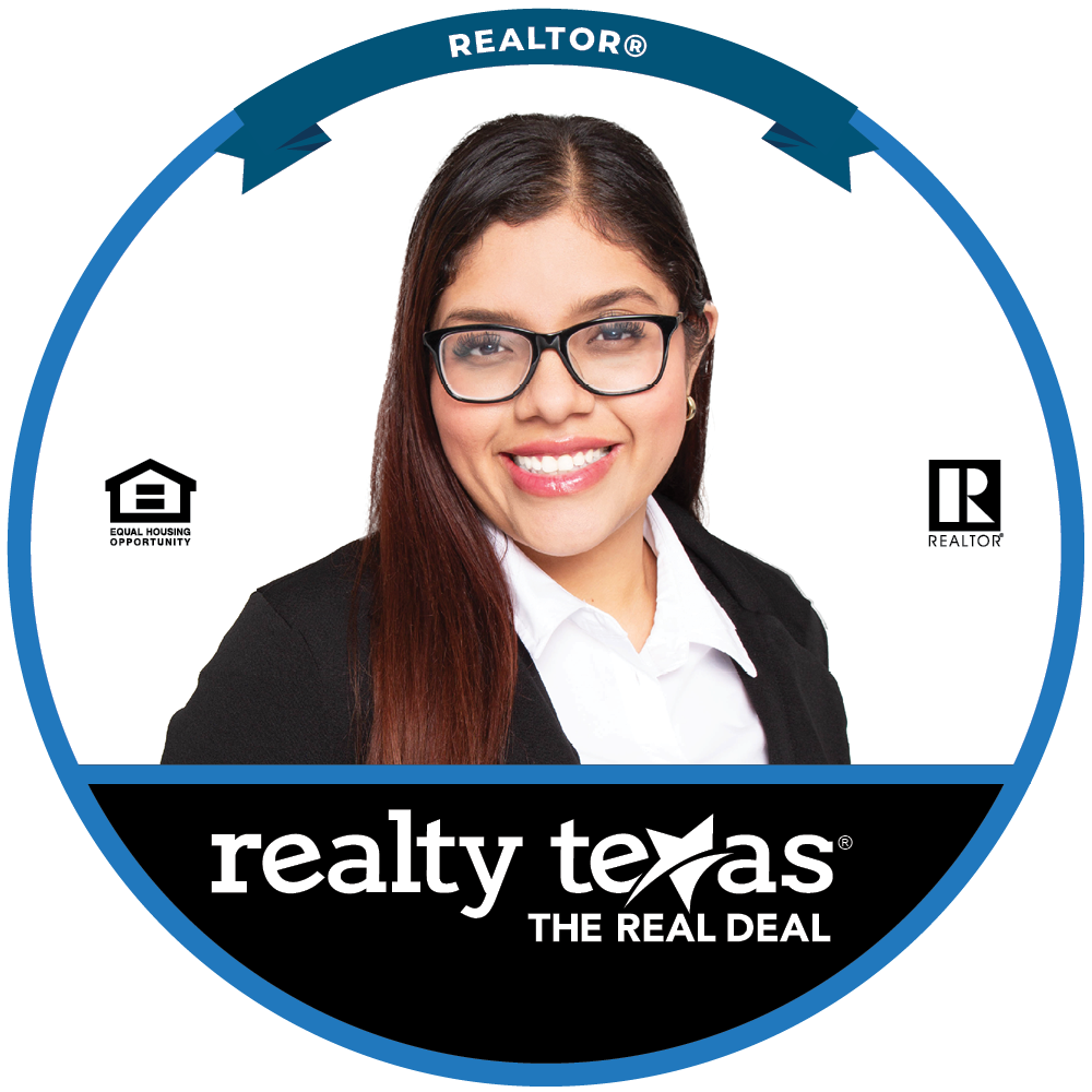 Melanie Mendoza - Real Estate Agent