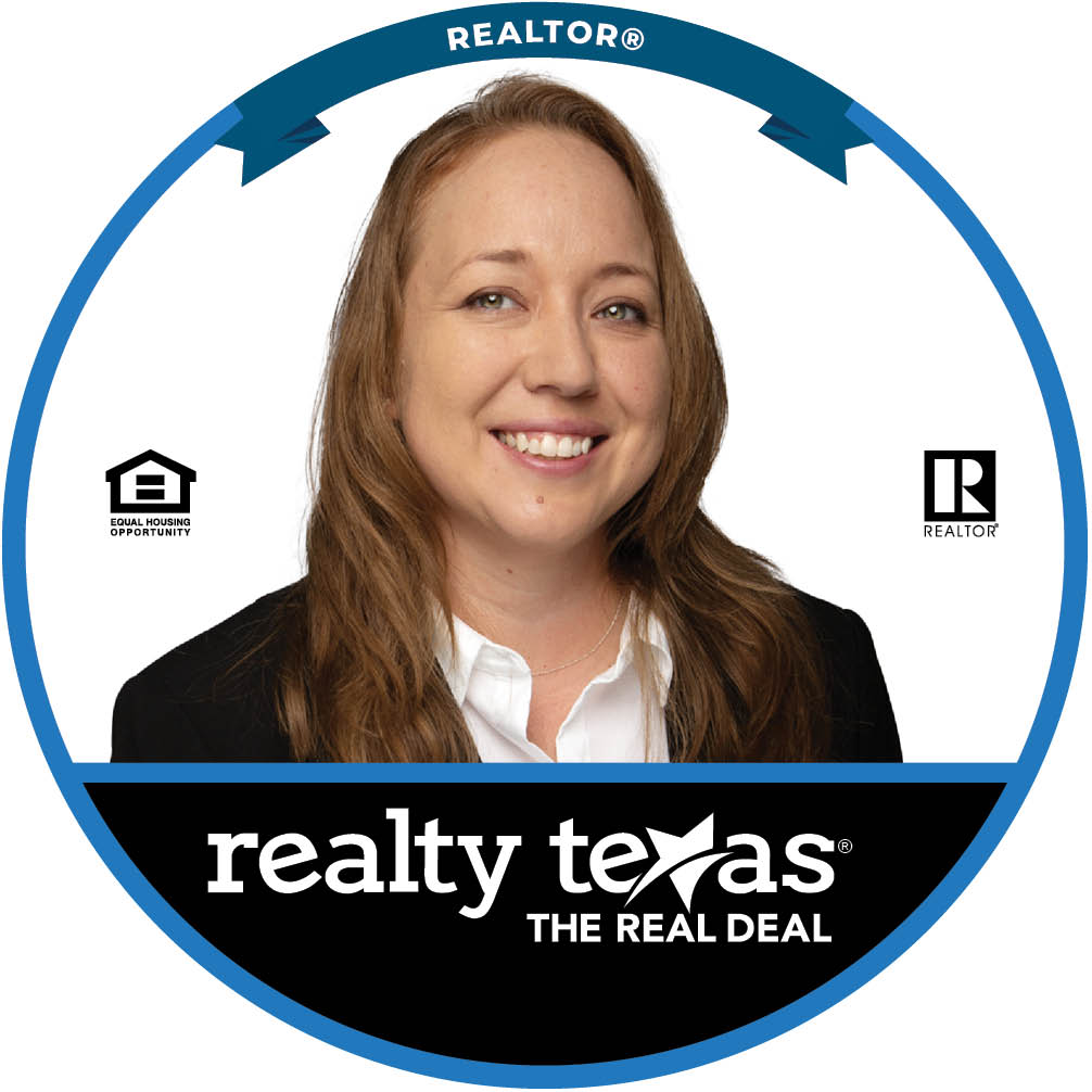 Austin Metro Agent Sandra Santos-Avitia  REALTOR® with Realty Texas.