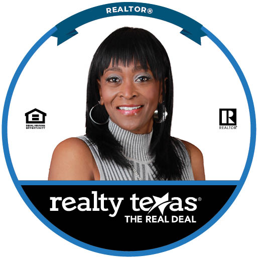 Dallas-Plano-Irving Metro Agent Sarah Estelle  REALTOR® with Realty Texas.